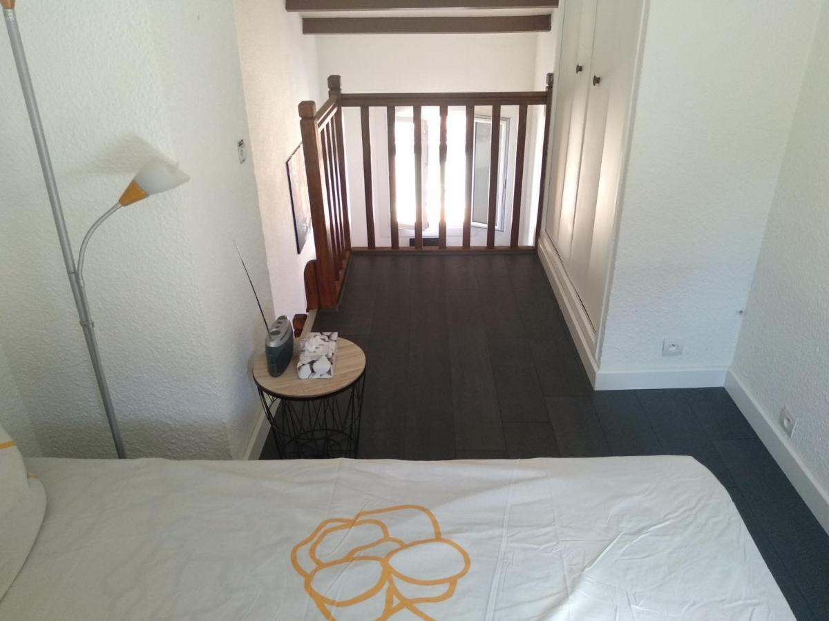 Duplex Vieux Port Appartement Complet 4 Couchages Climatise Entire Apartment 2 Beds For 4 Persons Marseille Kültér fotó