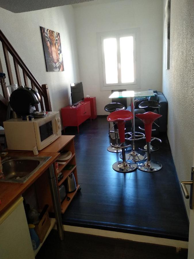 Duplex Vieux Port Appartement Complet 4 Couchages Climatise Entire Apartment 2 Beds For 4 Persons Marseille Kültér fotó